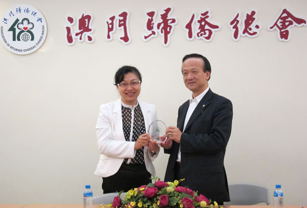 2011042103.jpg