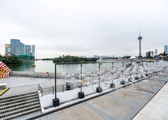 vbox10081_BEN_2356_112807