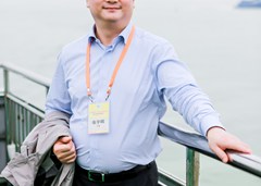 vbox10081_BEN_2694_135747