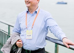 vbox10081_BEN_2696_135750