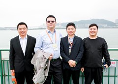vbox10081_BEN_2702_135849