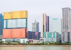 vbox10081_BEN_2755_140724