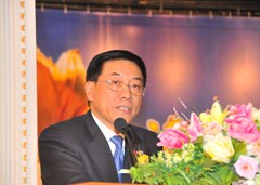 中國(guó)僑聯(lián)主席林軍出席會(huì)慶活動(dòng)並致辭