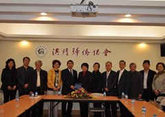 揚(yáng)州僑聯(lián)訪僑總