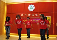 2011030808